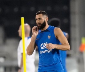 【观察】本泽马伤退无人入替？登贝莱将成锋线助推器