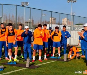 亿万28-内忧外困！山东泰山遭舆情风暴，中超首轮对阵辽宁铁人成救赎之战