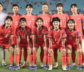 亿万28-4-0！3-0！亚洲杯最新战况：2队提前出线，中国女足再胜也晋级