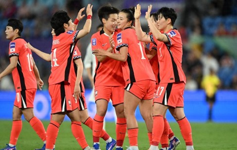 3-0！3-0！女足亚洲杯首个8强无限诞生，中国队冲四强传来好消息